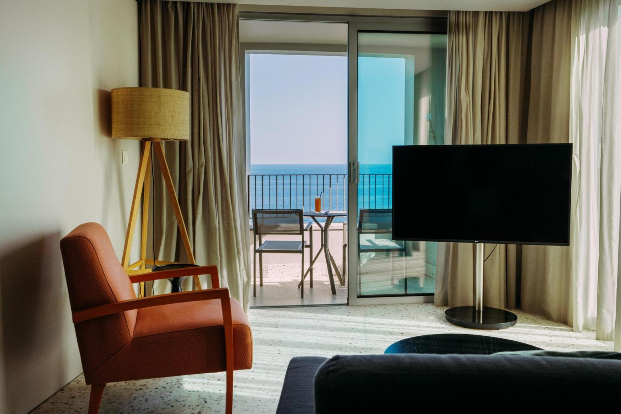 Next - By Savoy Signature Funchal Dış mekan fotoğraf
