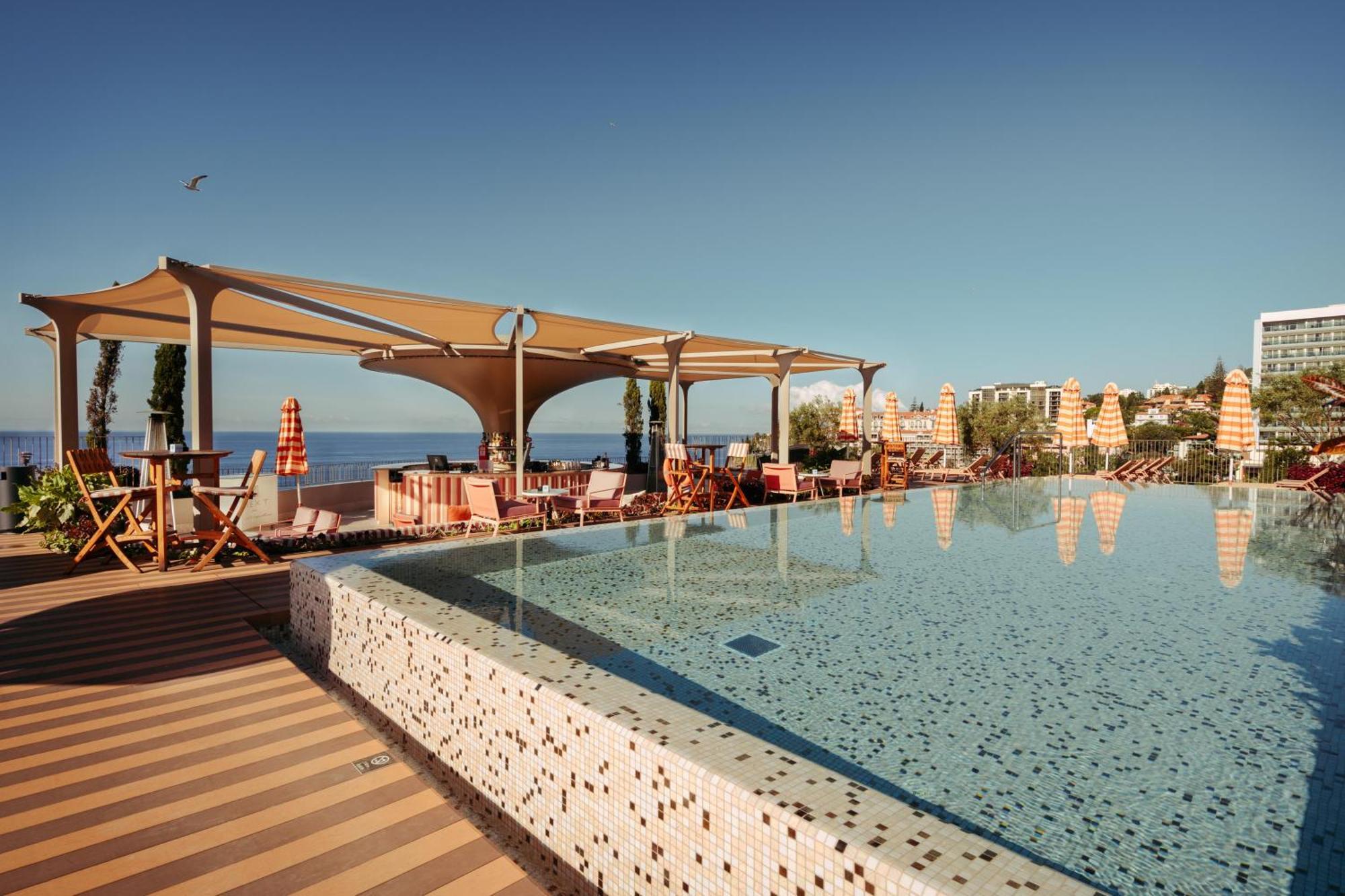 Next - By Savoy Signature Funchal Dış mekan fotoğraf