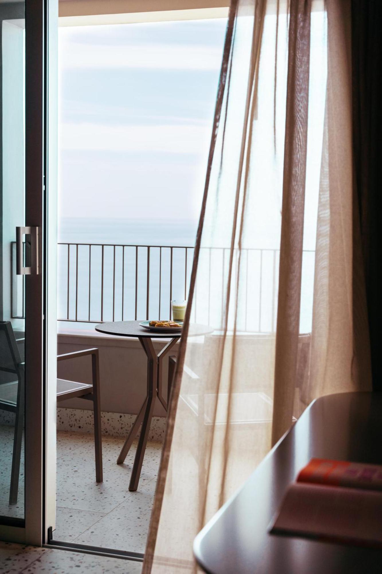 Next - By Savoy Signature Funchal Dış mekan fotoğraf